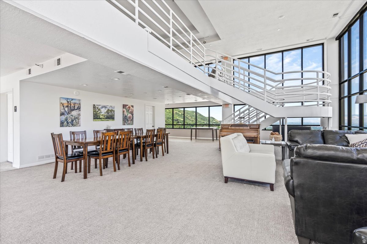 BENCH TOWER - Residential