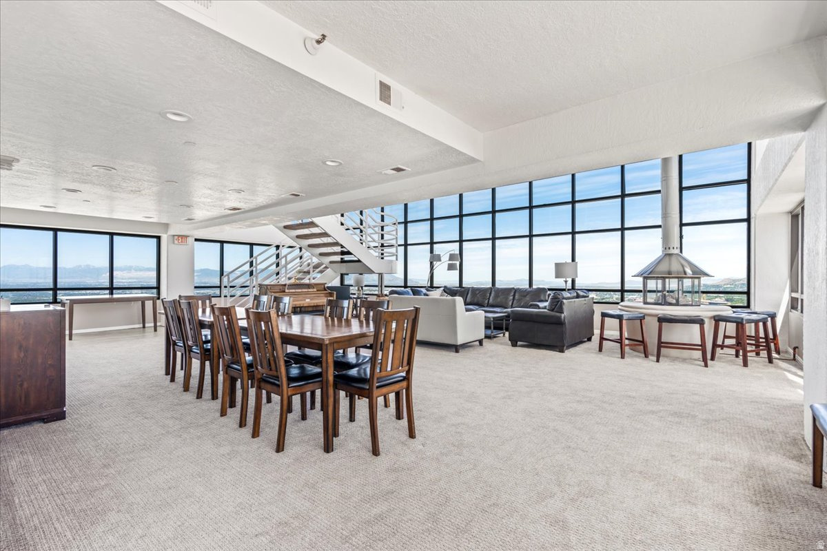 BENCH TOWER - Residential