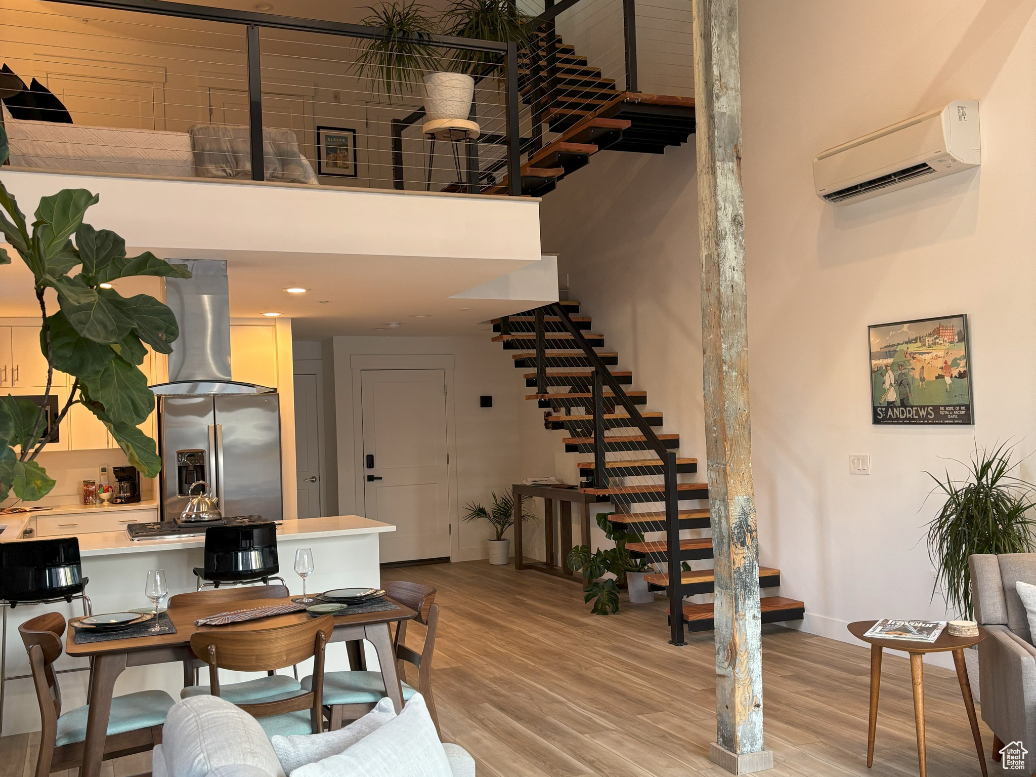 THE WARHOL LOFTS - Residential