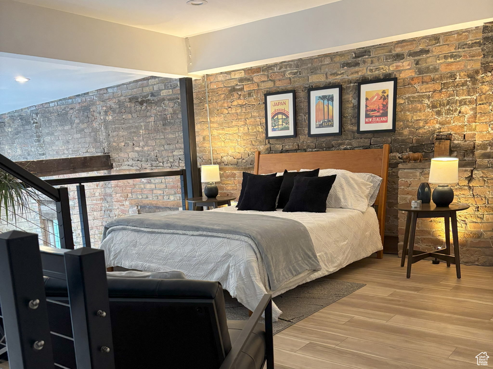 THE WARHOL LOFTS - Residential