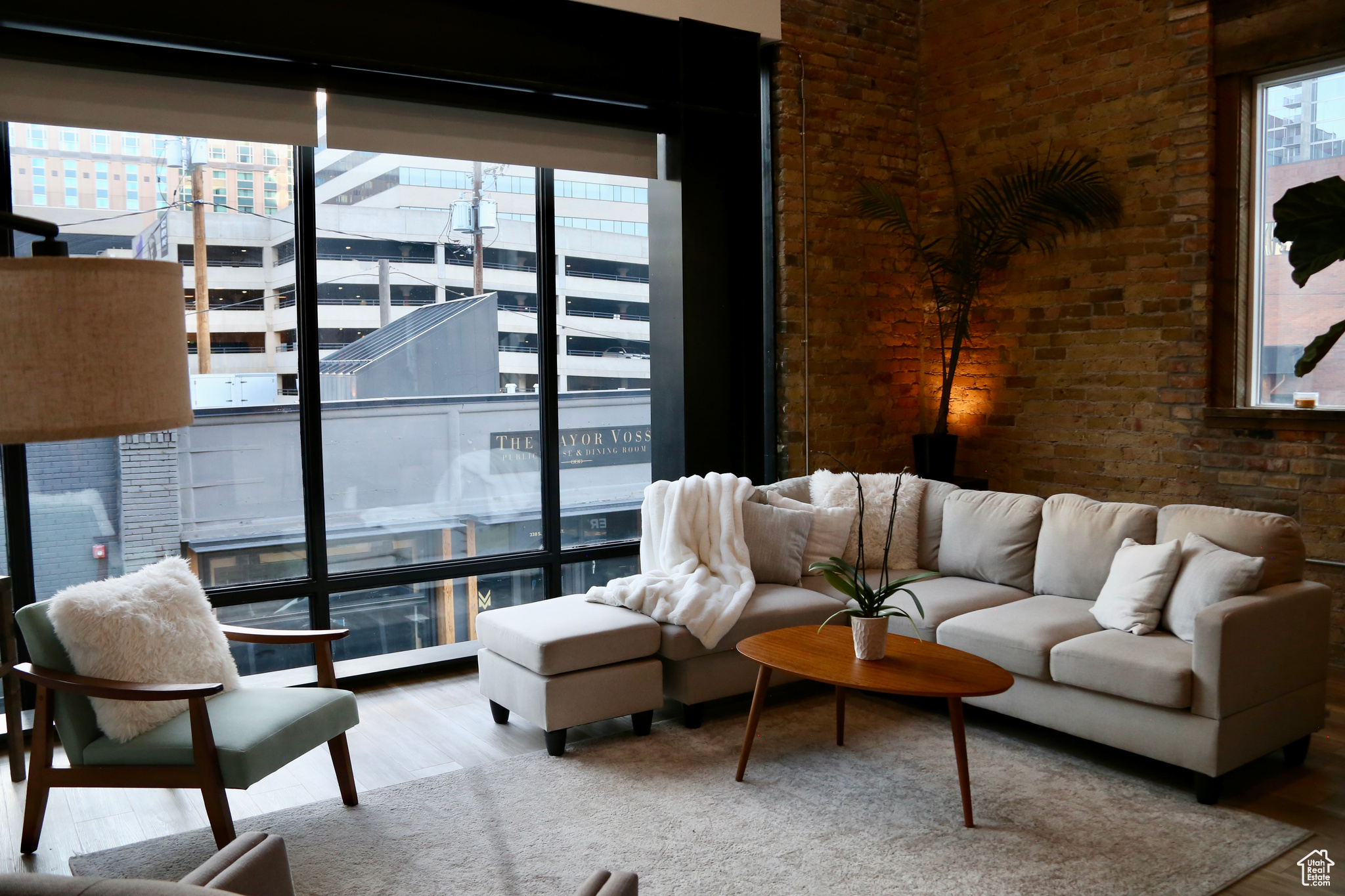 THE WARHOL LOFTS - Residential