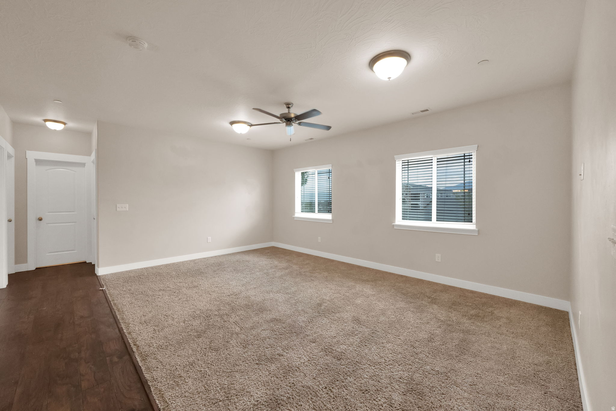 HILLCREST CONDOS - Residential Lease