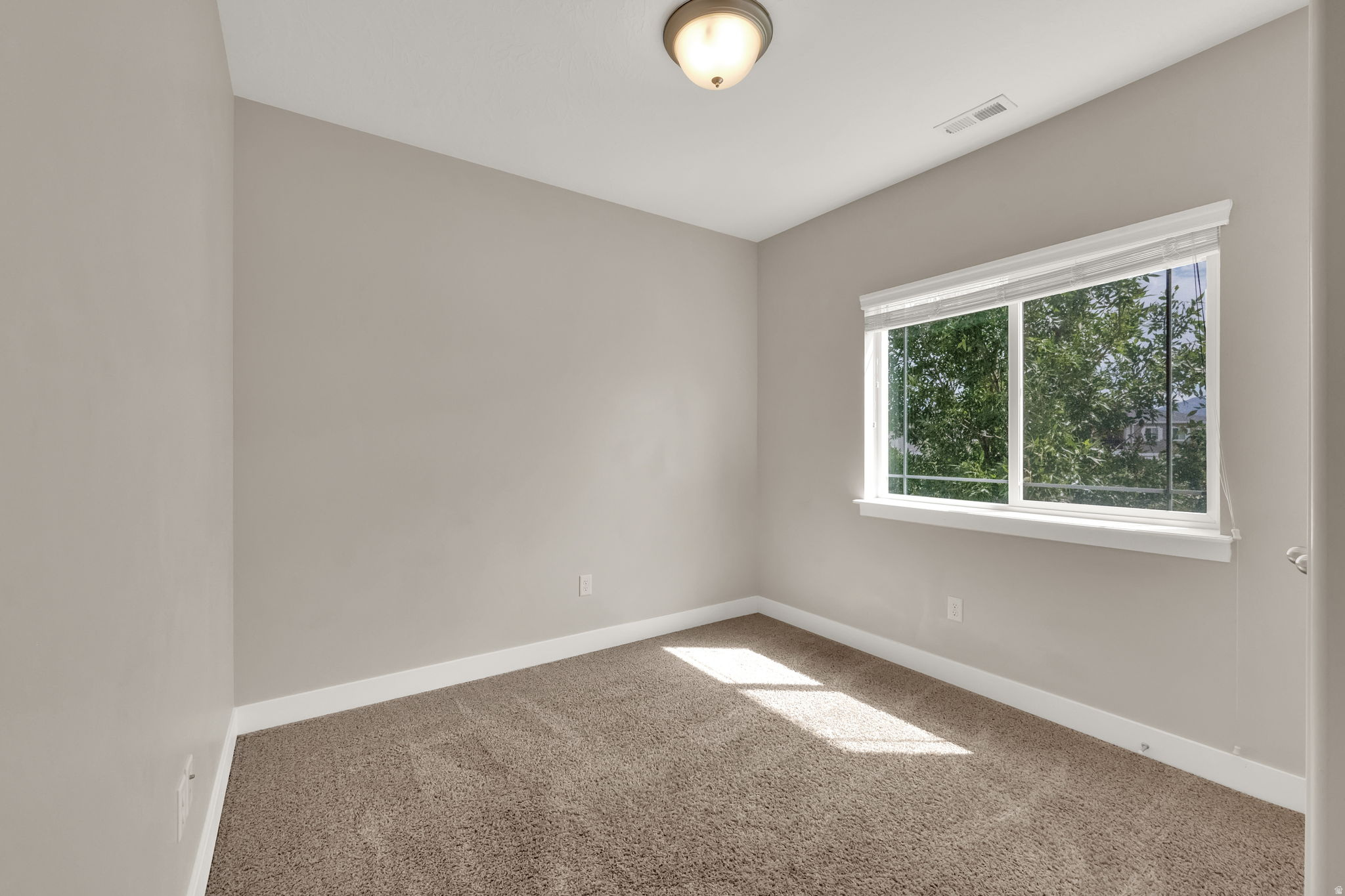 HILLCREST CONDOS - Residential Lease