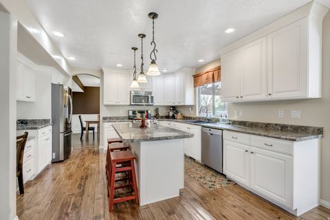 Tiny photo for 1365 N 990 W, Pleasant Grove, UT 84062 (MLS # 2131620)