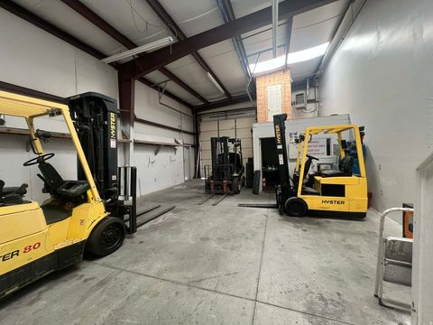 Tiny photo for 2882 S COMMERCE WAY W, Ogden, UT 84401 (MLS # 2143543)