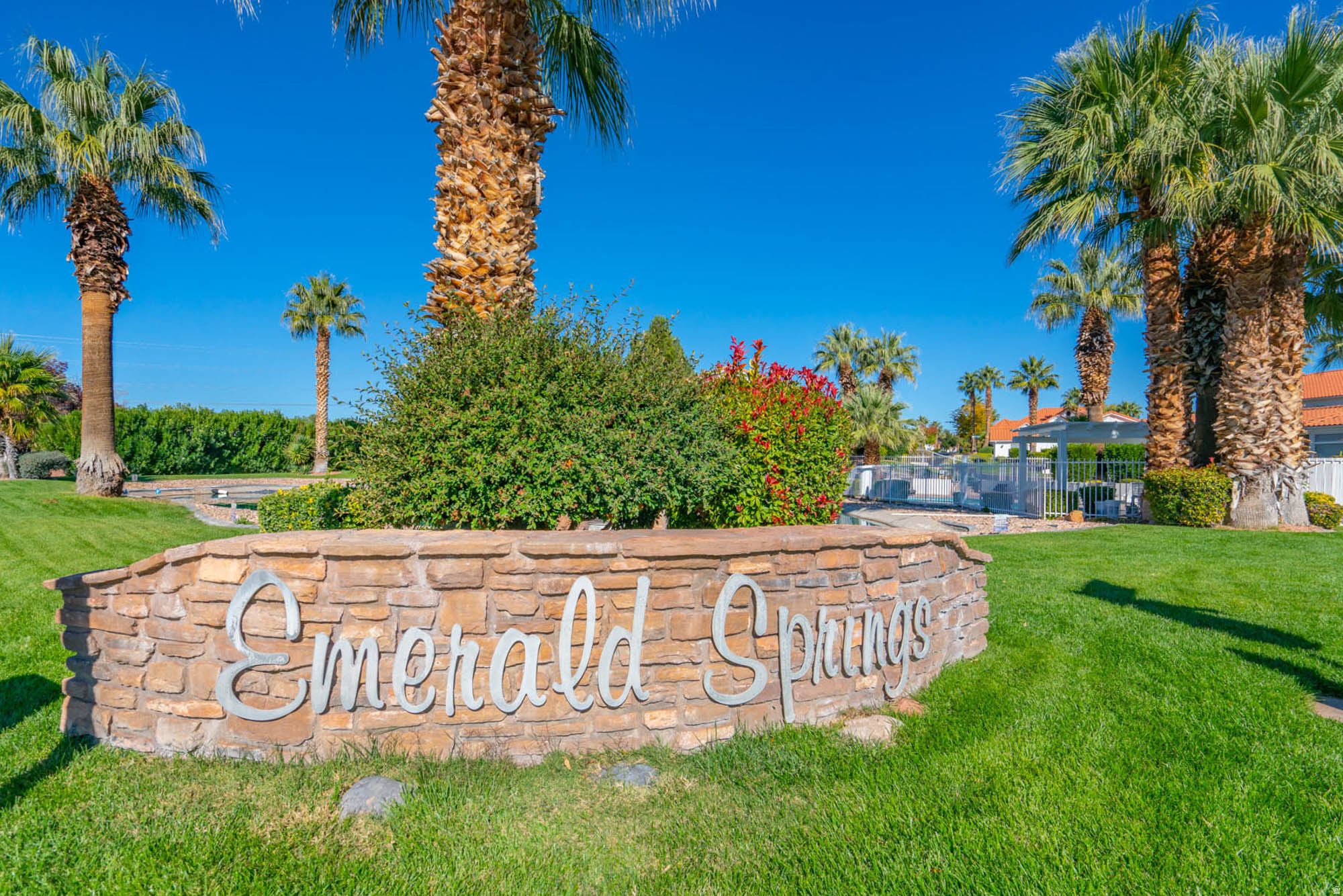 EMERALD SPRINGS TH 1 - Residential