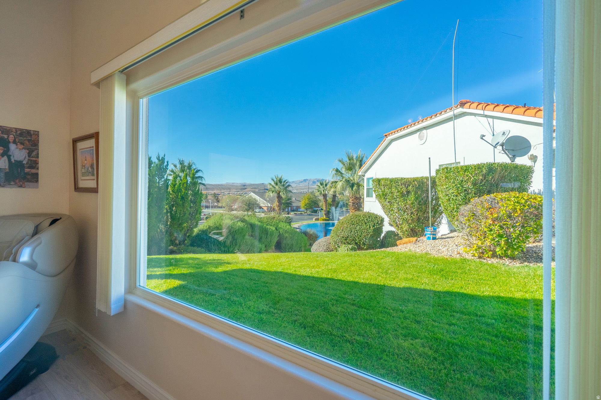 EMERALD SPRINGS TH 1 - Residential