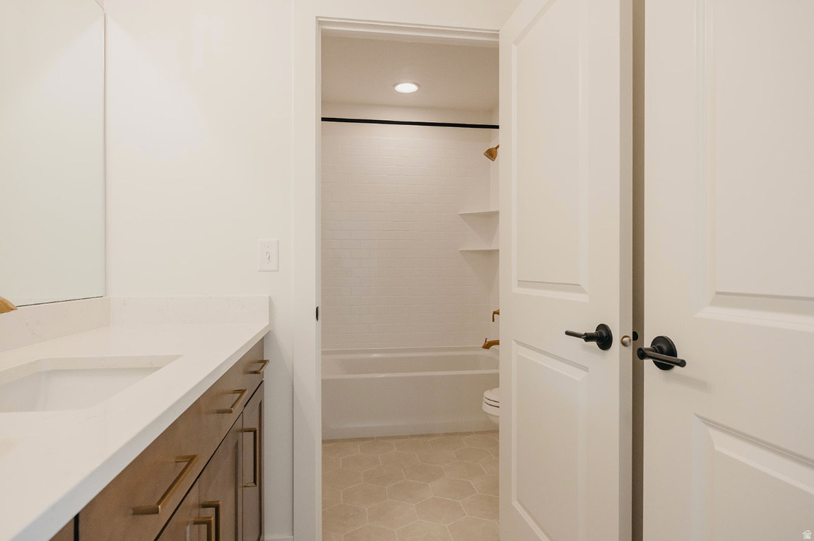 CANYON POINT - Residential