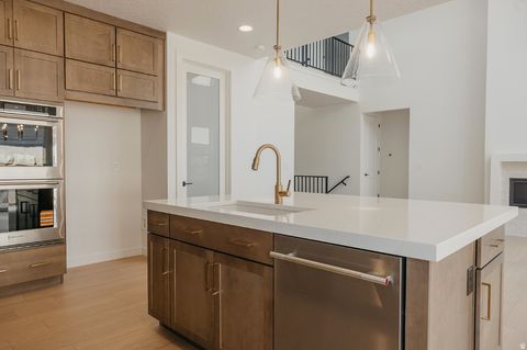 Tiny photo for 1618 W CANYON RIM RD, Lehi, UT 84048 (MLS # 2124598)