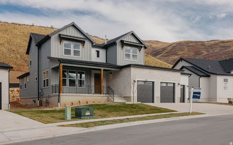 Photo of 1618 W CANYON RIM RD, Lehi, UT 84048 (MLS # 2124598) Photo of 1618 W CANYON RIM RD, Lehi, UT 84048 (MLS # 2124598)