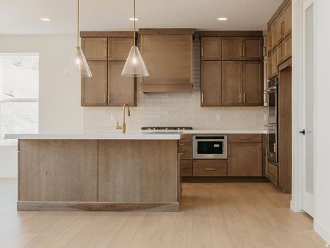 Tiny photo for 1618 W CANYON RIM RD, Lehi, UT 84048 (MLS # 2124598)