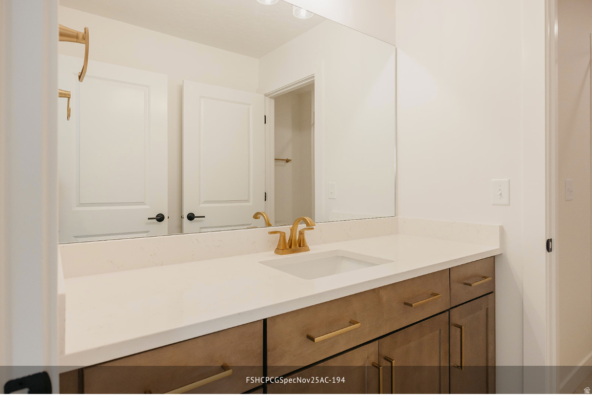 CANYON POINT - Residential