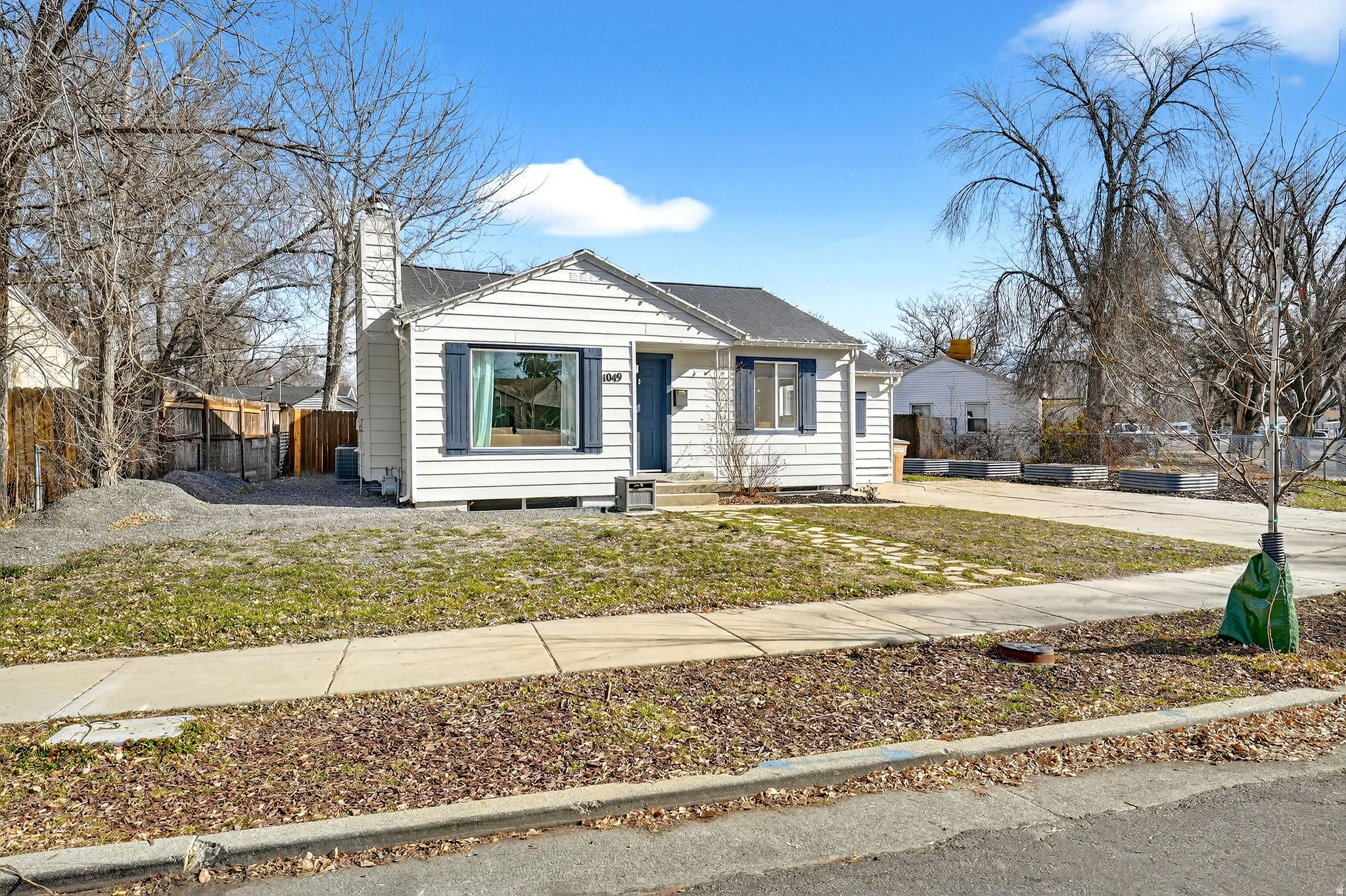 GLENDALE GARDENS - Residential