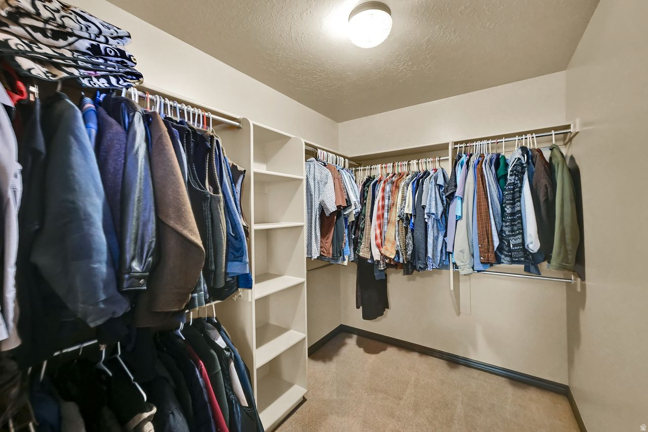 WILDWOOD ESTATES - Residential