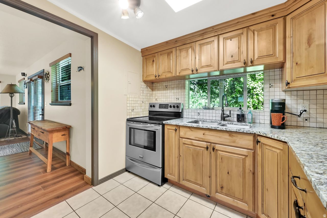 WILDWOOD ESTATES - Residential