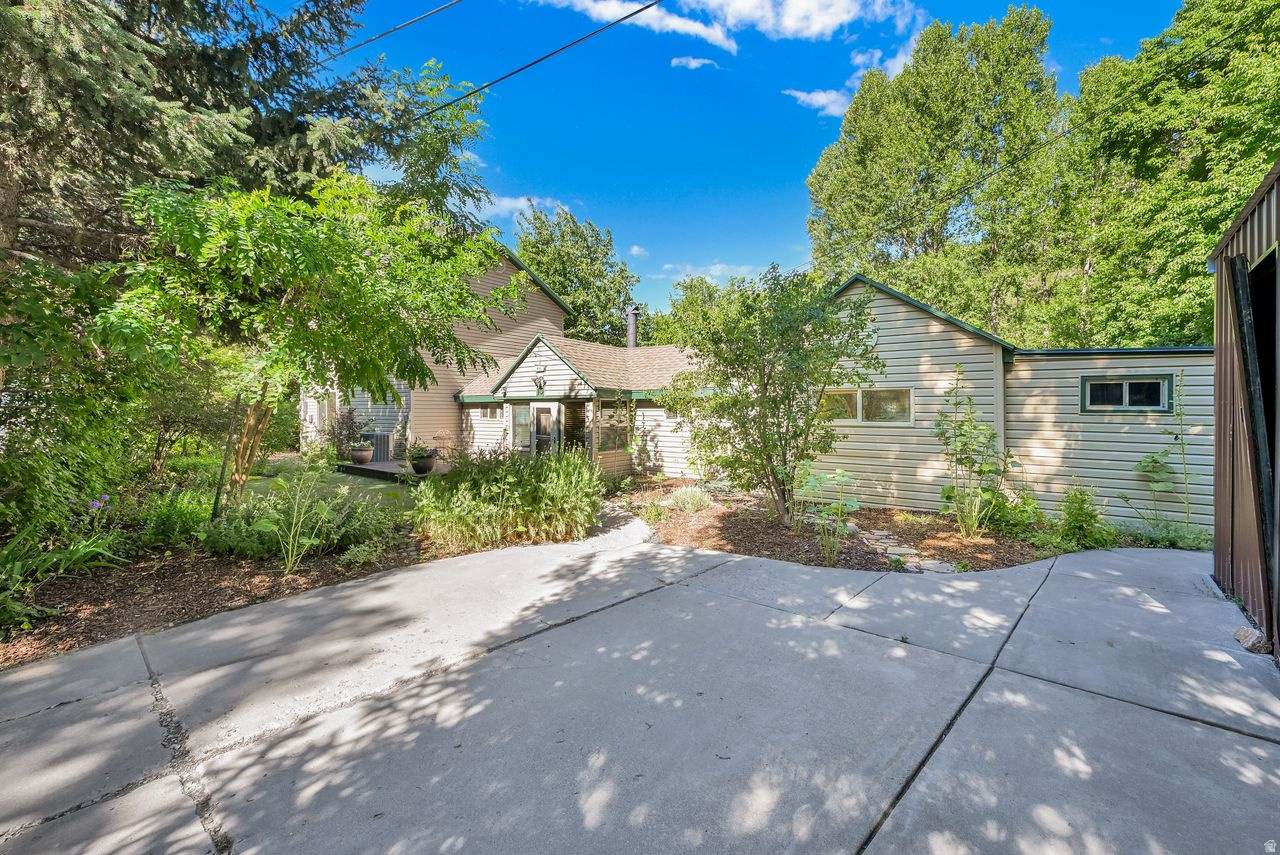 WILDWOOD ESTATES - Residential