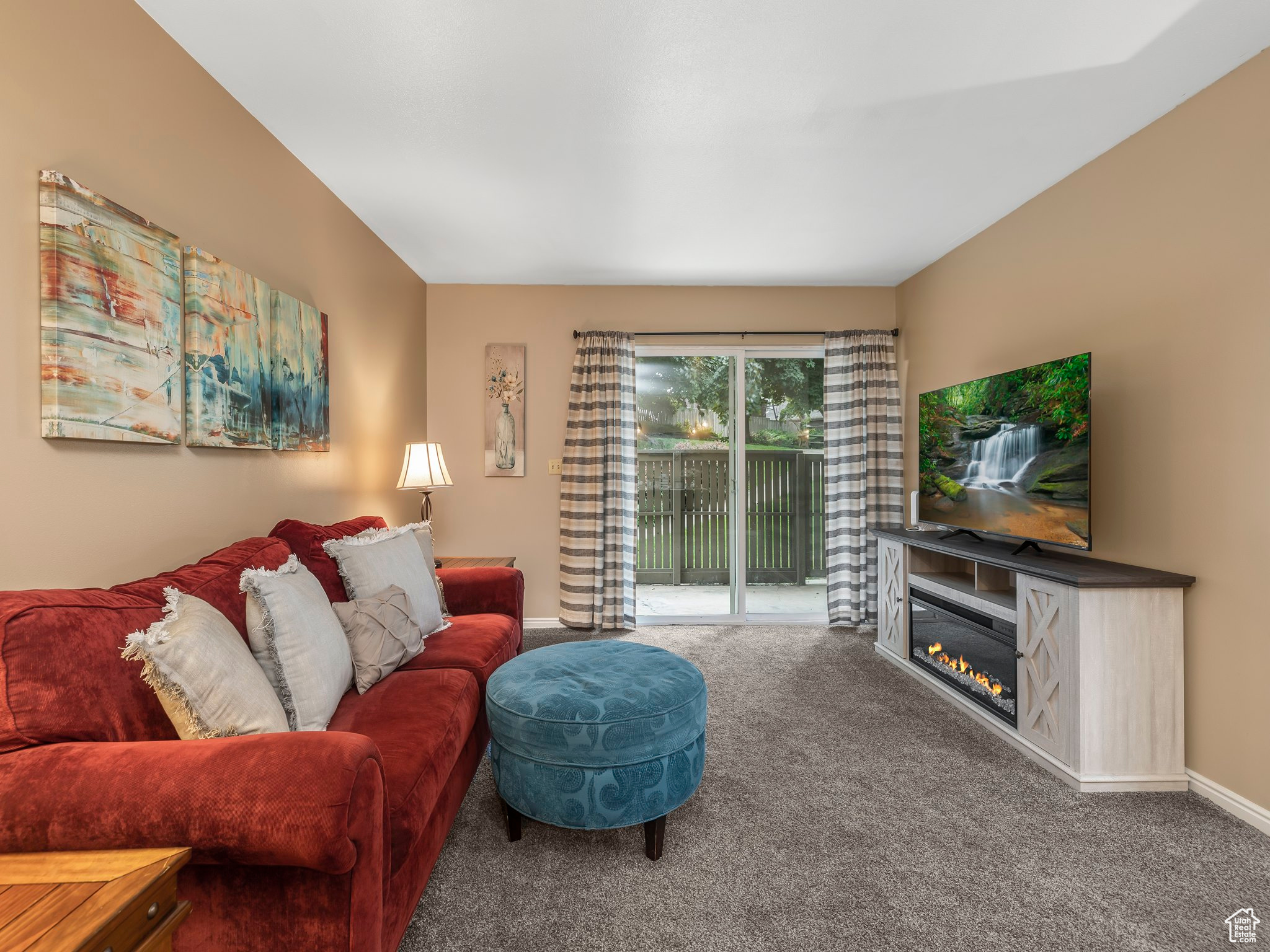THREE FOUNTAINS - Residential