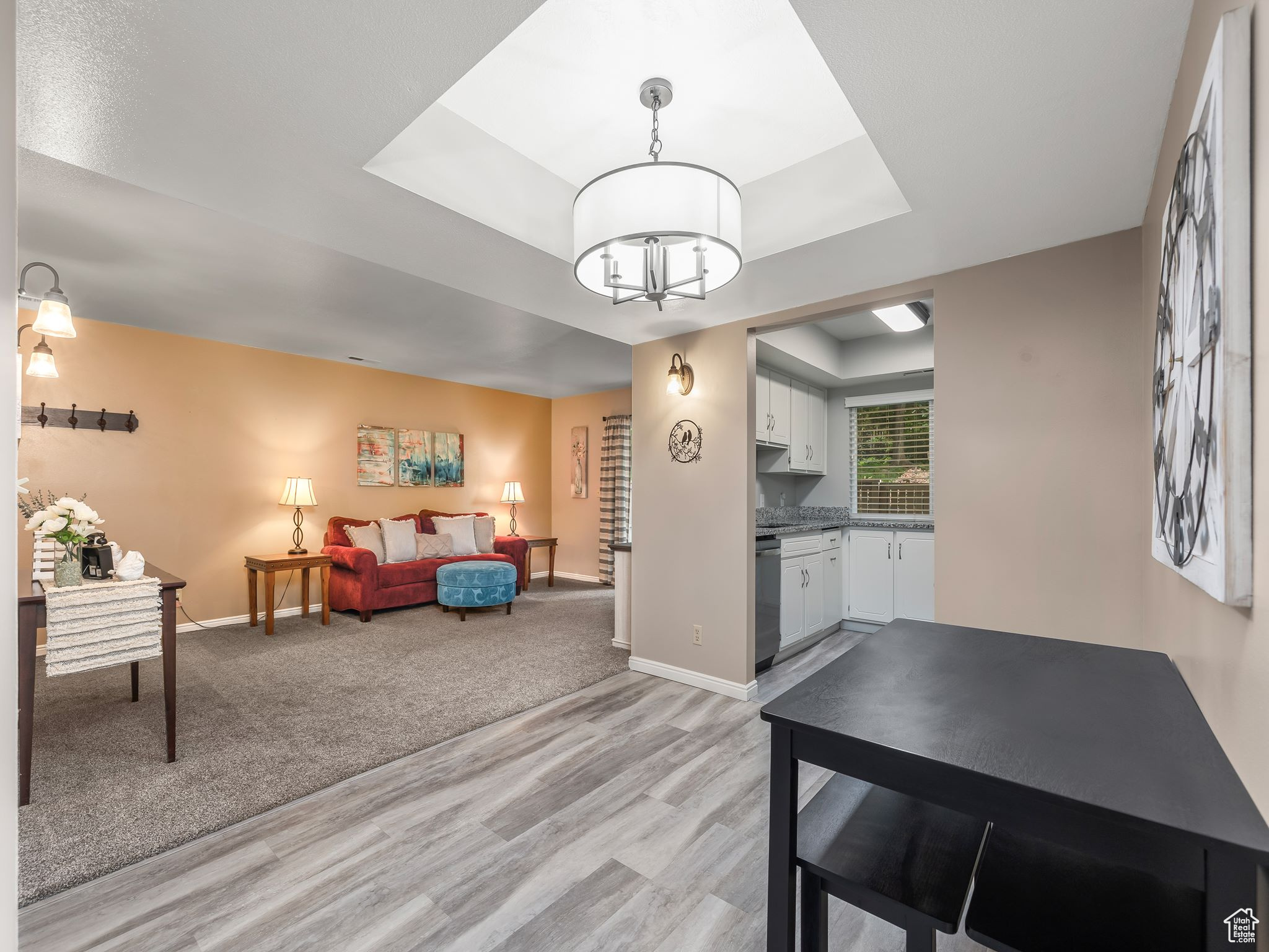THREE FOUNTAINS - Residential