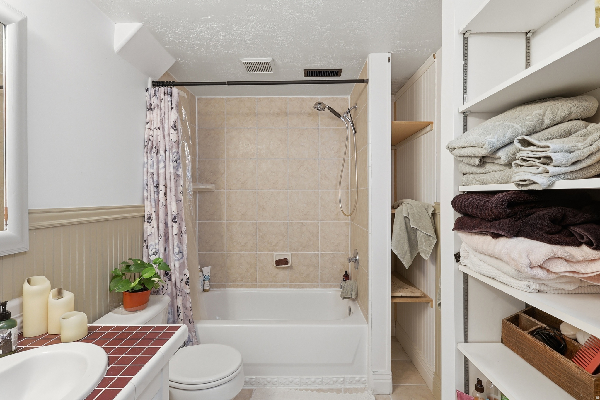 MUIRFIELD - Residential