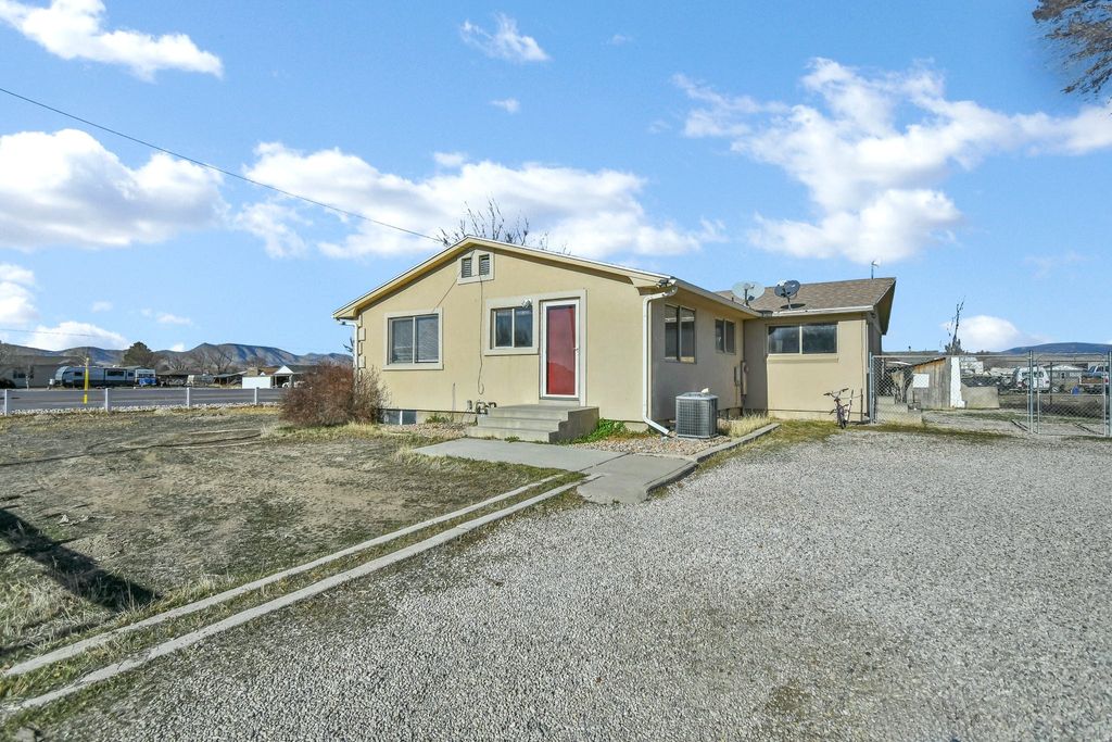Photo of 10 N MAIN ST, Centerfield, UT 84622 (MLS # 2128519)