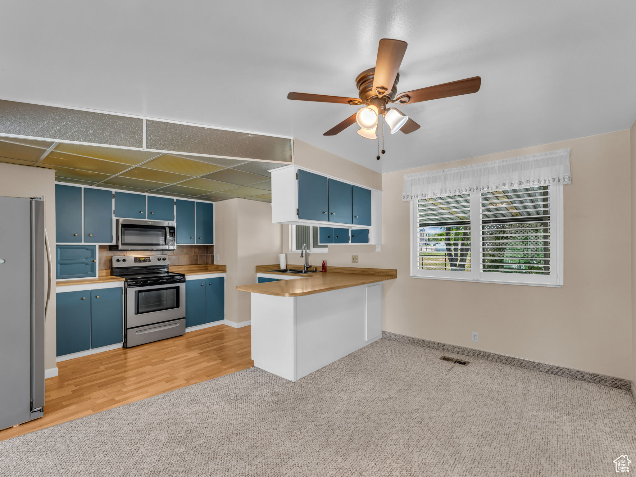 MEADOWS - Residential
