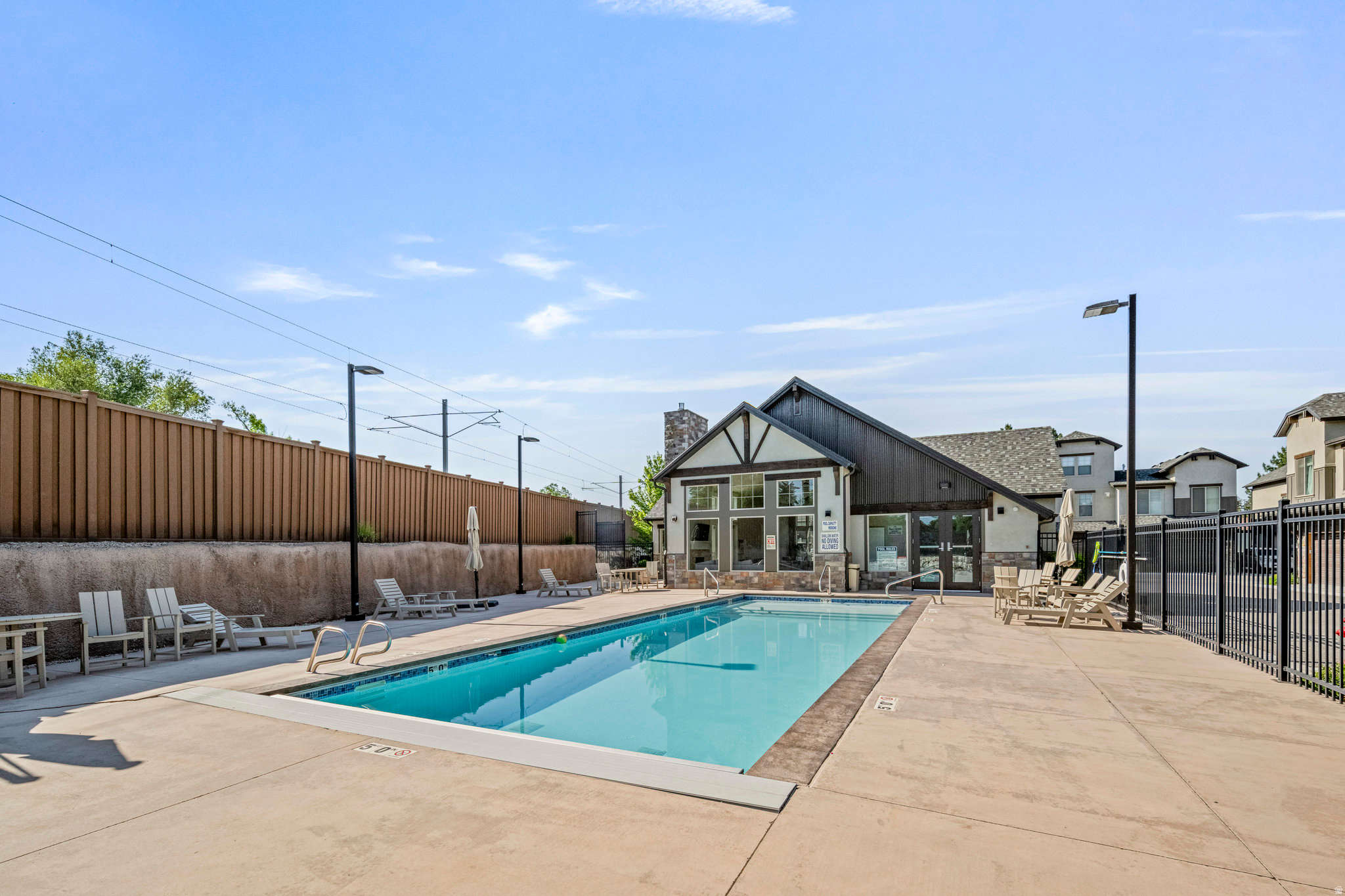 RED SAGE - Residential