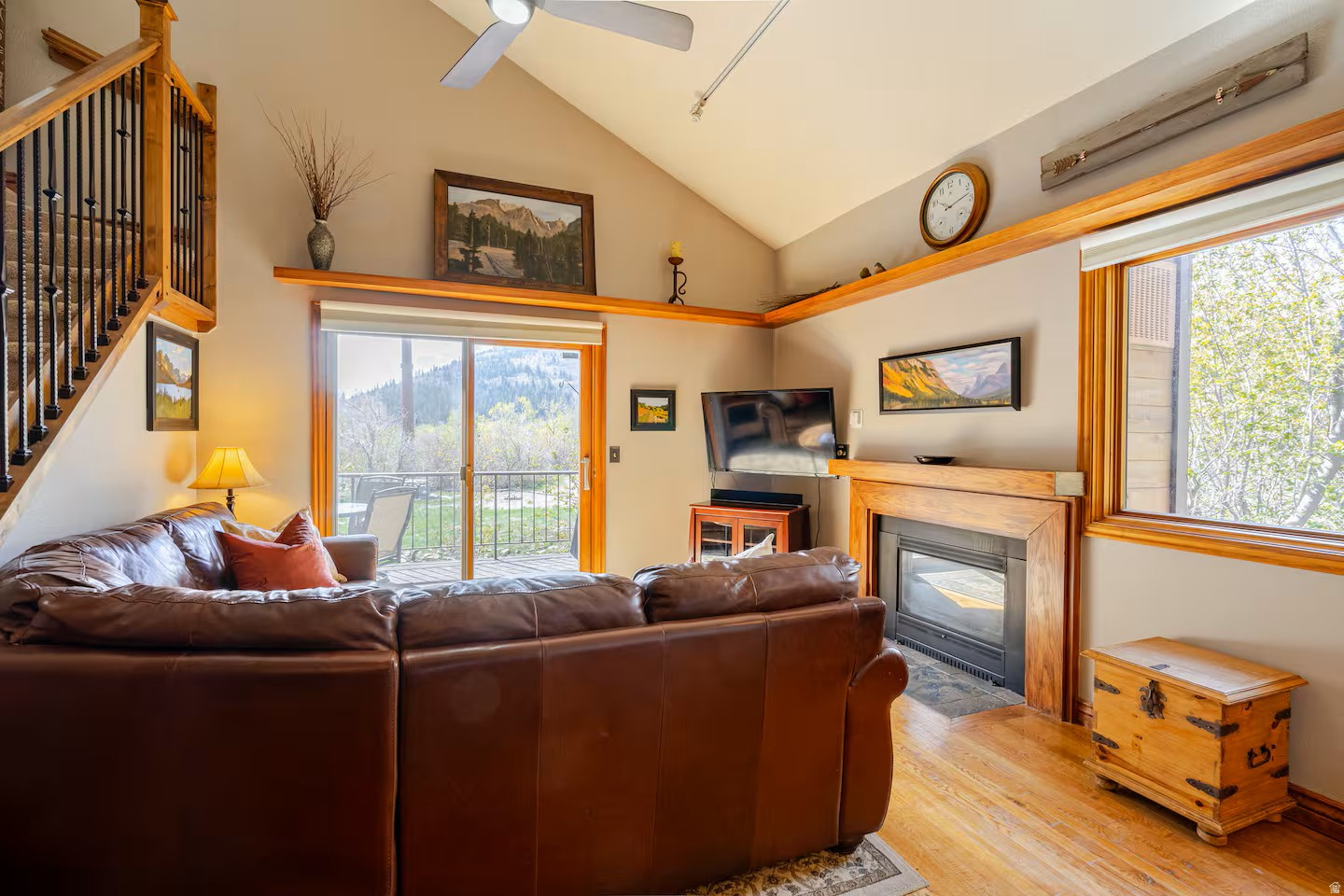 RED PINE CHALETS CONDO - Residential