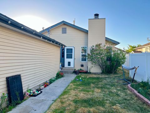 Tiny photo for 3038 S ARTHURS CT W, West Valley City, UT 84120 (MLS # 2158523)