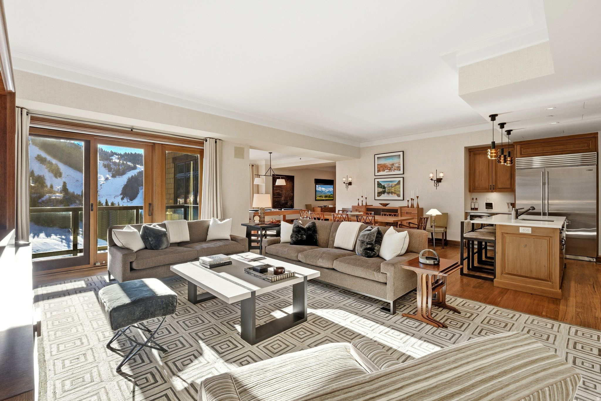 2300 DEER VALLEY DR E 903