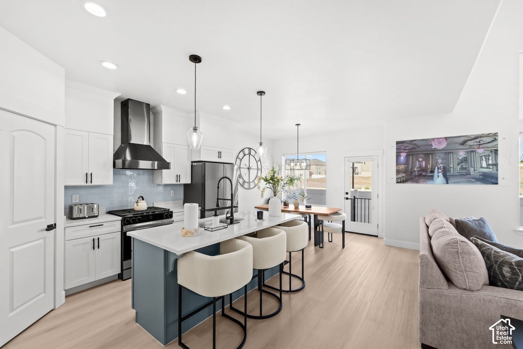 Photo of 999 N LEDGER DR, Saratoga Springs, UT 84045 (MLS # 2189606)