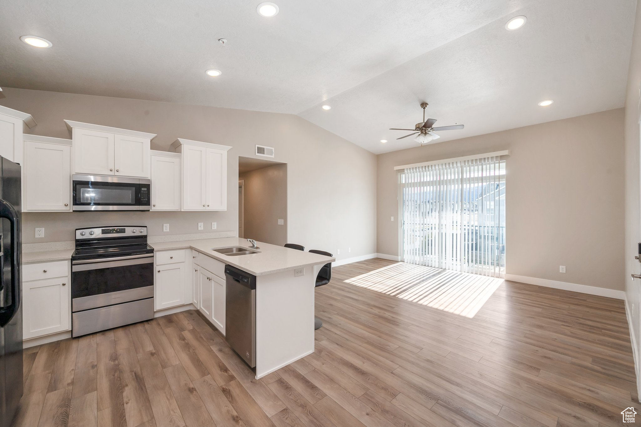 Heber City, Utah 84032, United States, 3 Bedrooms Bedrooms, ,2 BathroomsBathrooms,Residential,Active,166000