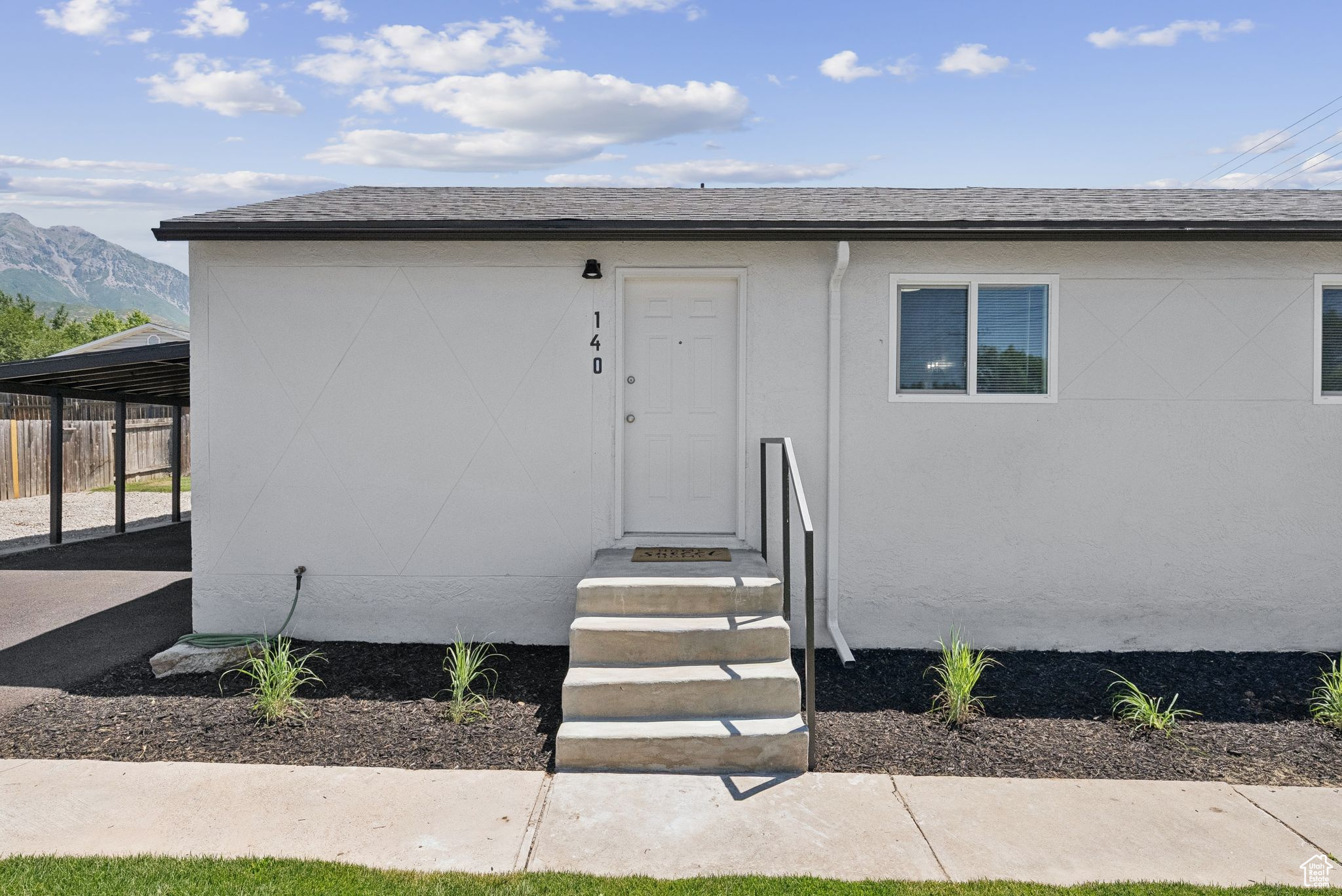 PARKSIDE CIRCLE - Residential Income