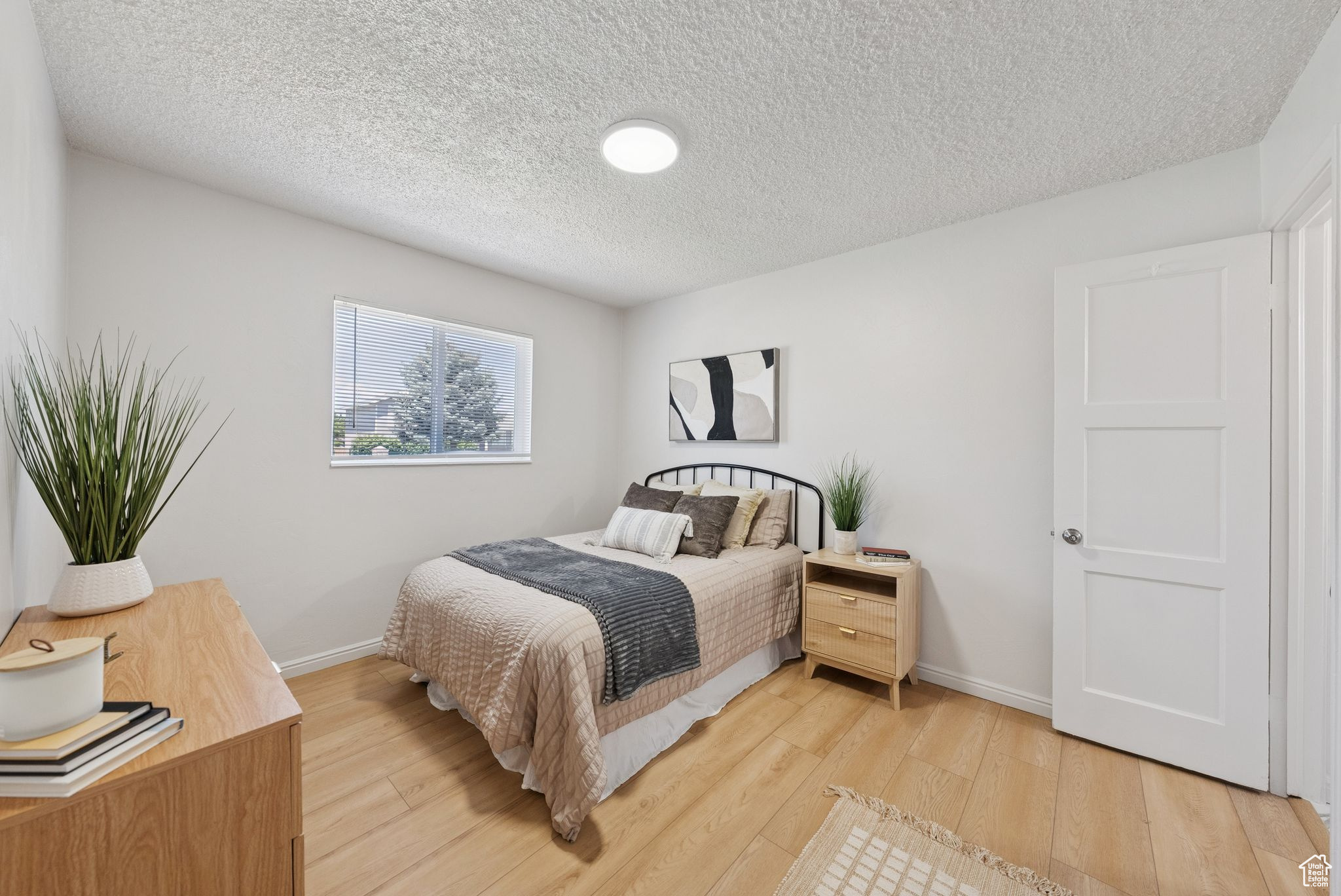 PARKSIDE CIRCLE - Residential Income