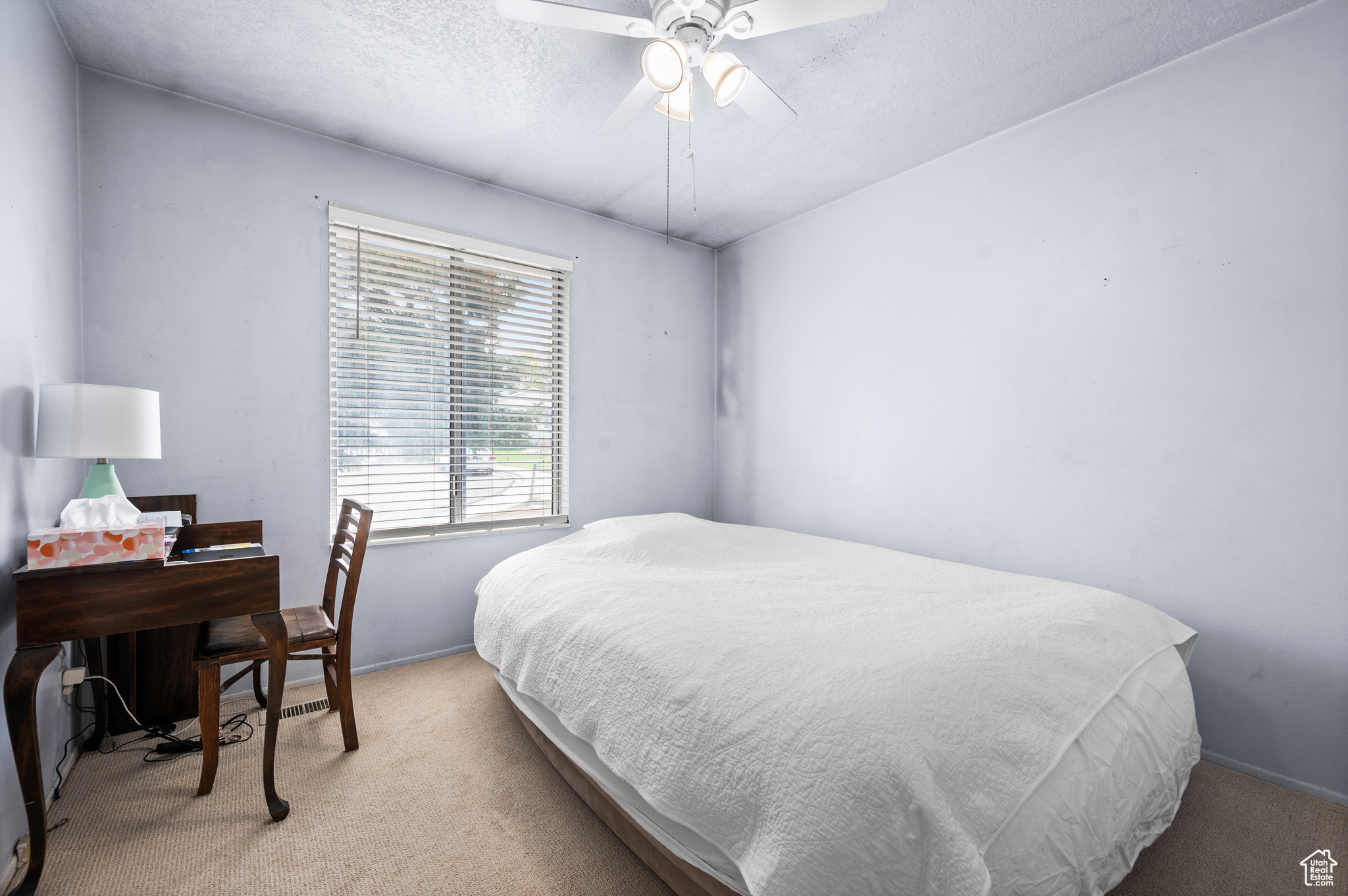 EXECUTIVE ESTATES - Residential