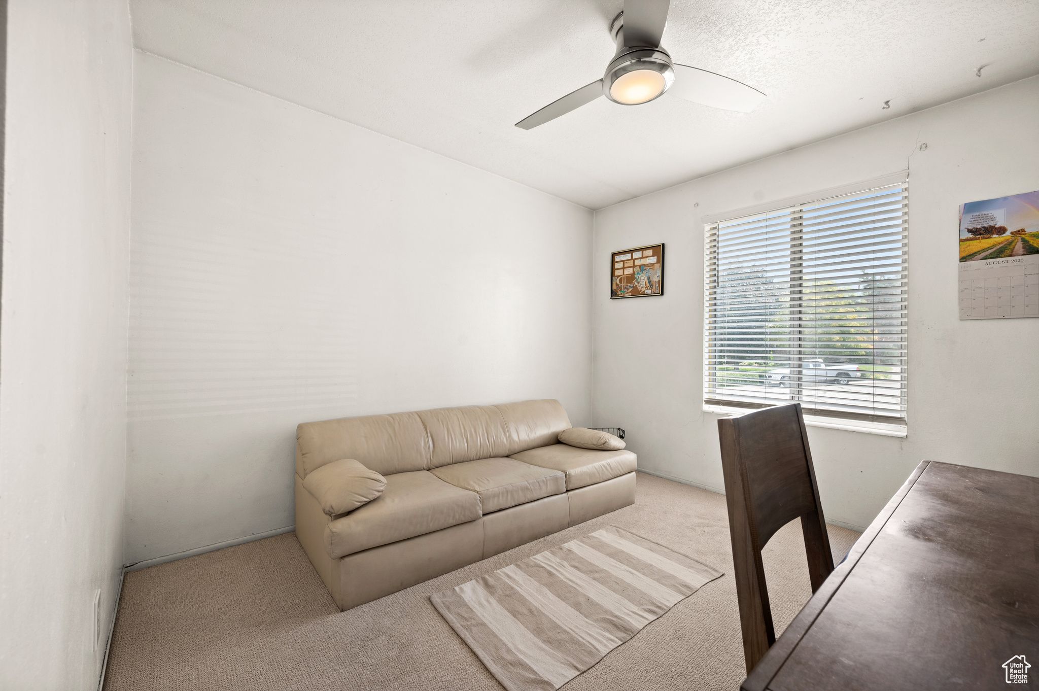 EXECUTIVE ESTATES - Residential