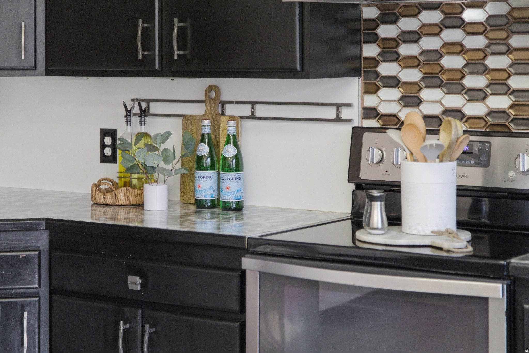 JAMESTOWN NO - Residential