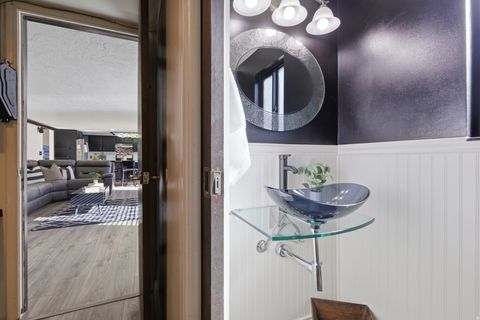 Tiny photo for 6245 S STEEPLE CHASE LN, Murray, UT 84121 (MLS # 2145643)