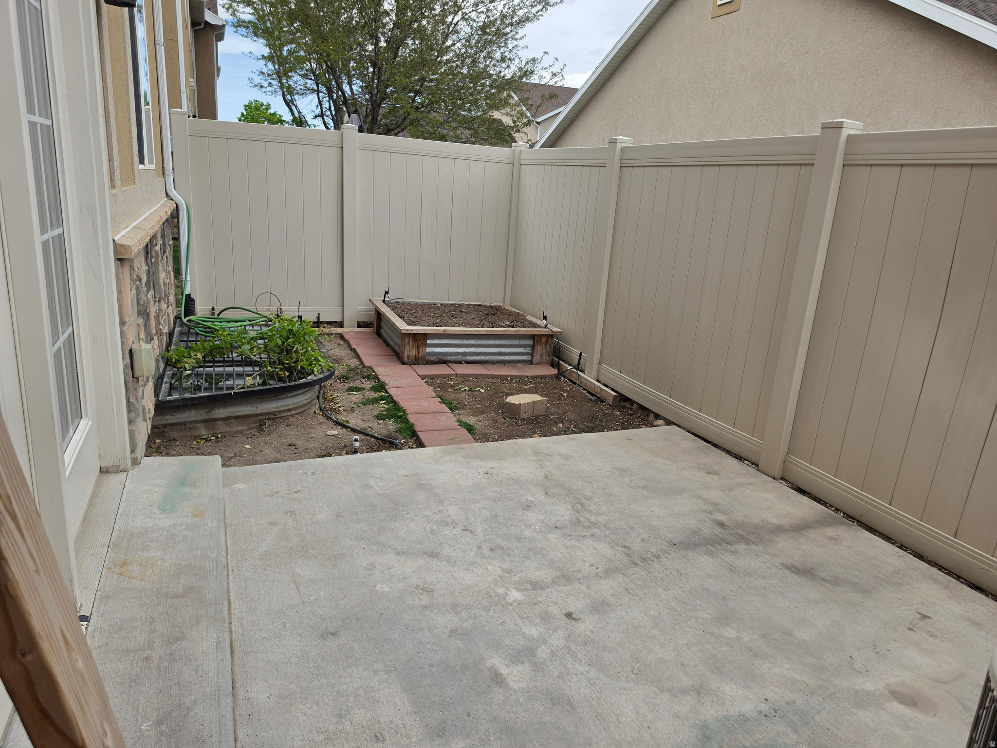 COPPER HILLS CONDOMINIUMS - Residential