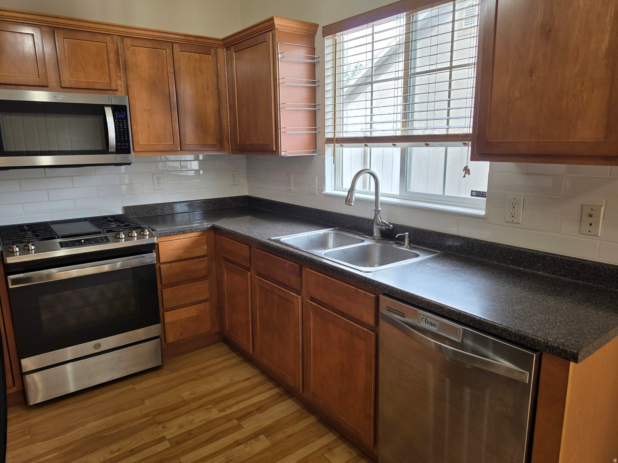 COPPER HILLS CONDOMINIUMS - Residential