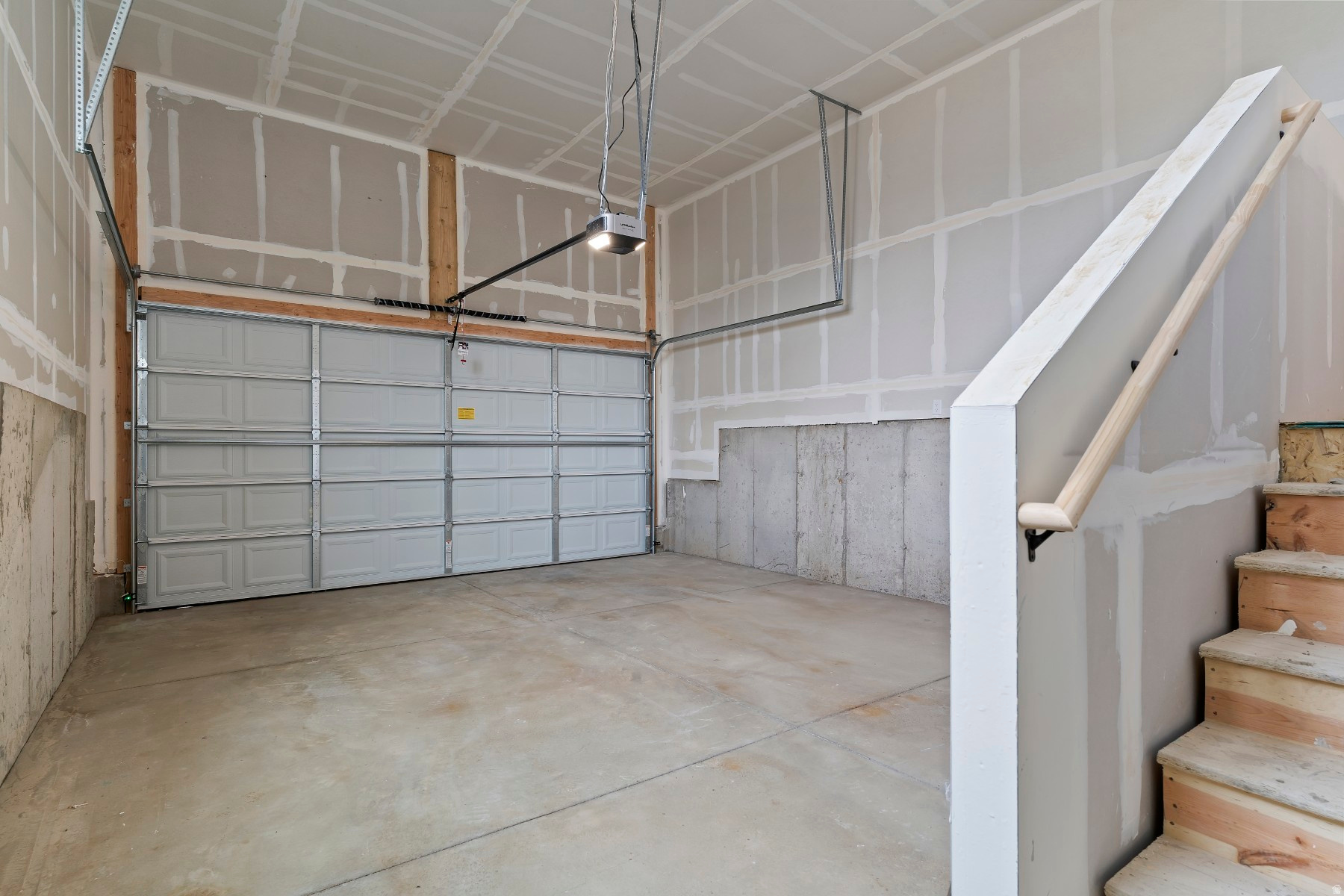 DAYBREAK - Residential