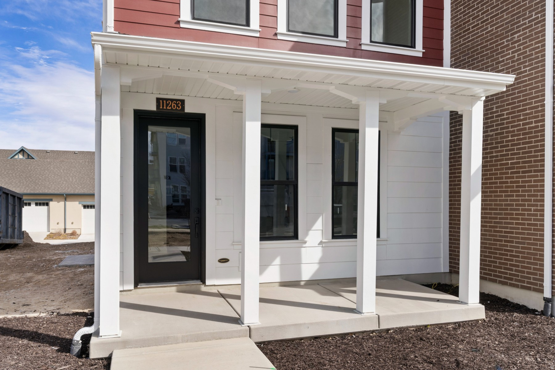 DAYBREAK - Residential