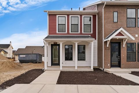 Photo of 11263 S LAKE RUN RD W #131, South Jordan, UT 84009 (MLS # 2137900)