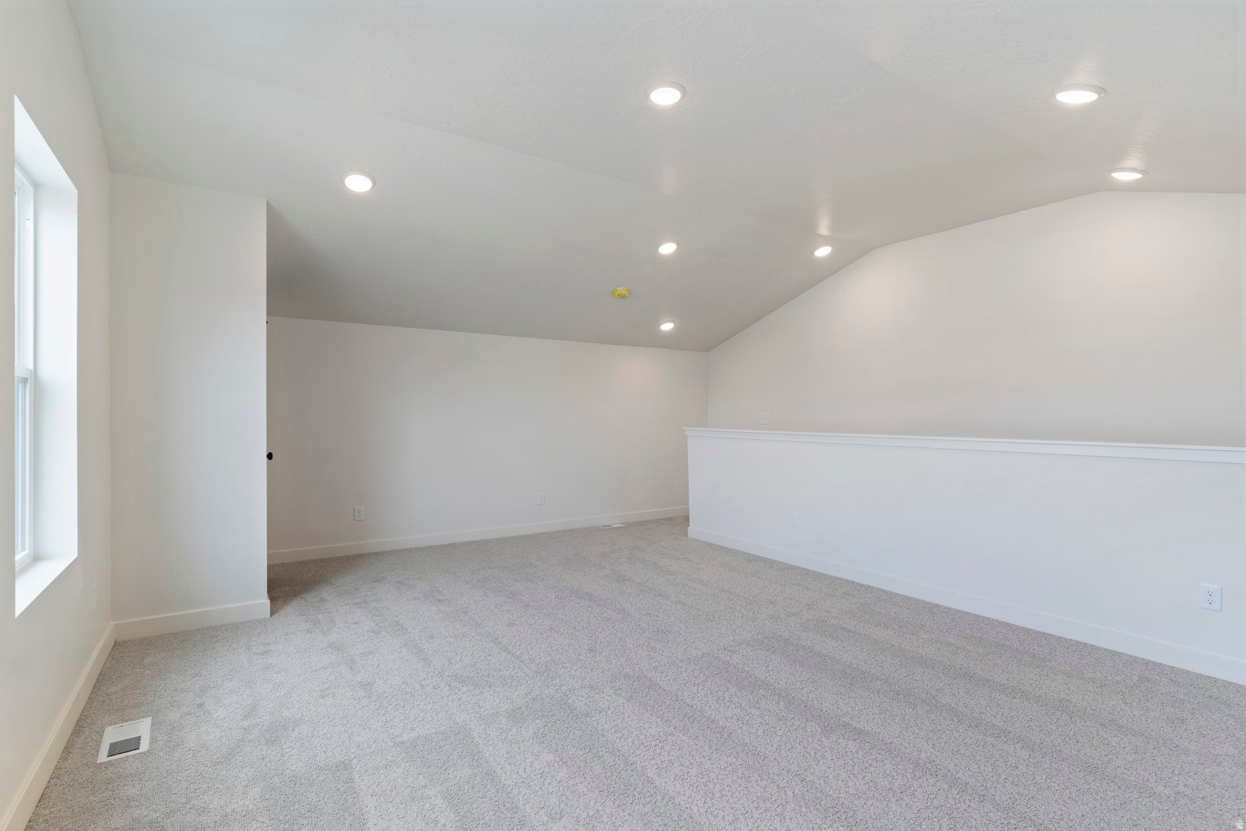 DAYBREAK - Residential