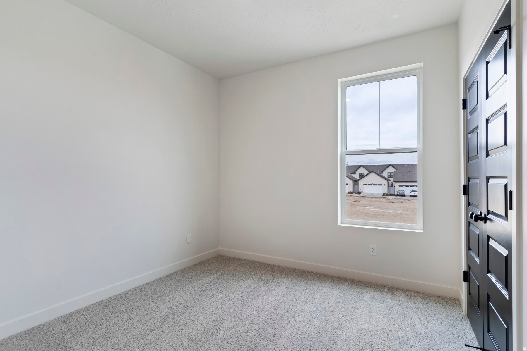 DAYBREAK - Residential