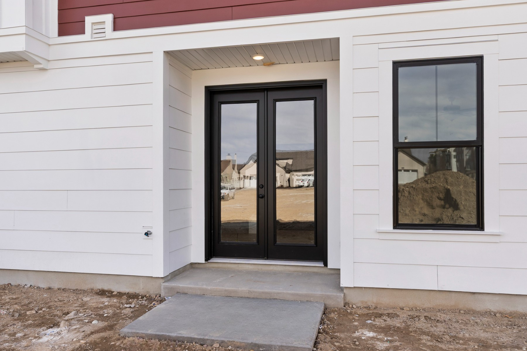 DAYBREAK - Residential