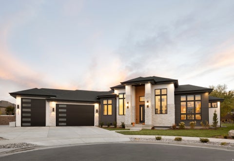 Photo of 2996 E BONNIE LYNN LN, Sandy, UT 84092 (MLS # 2183854)