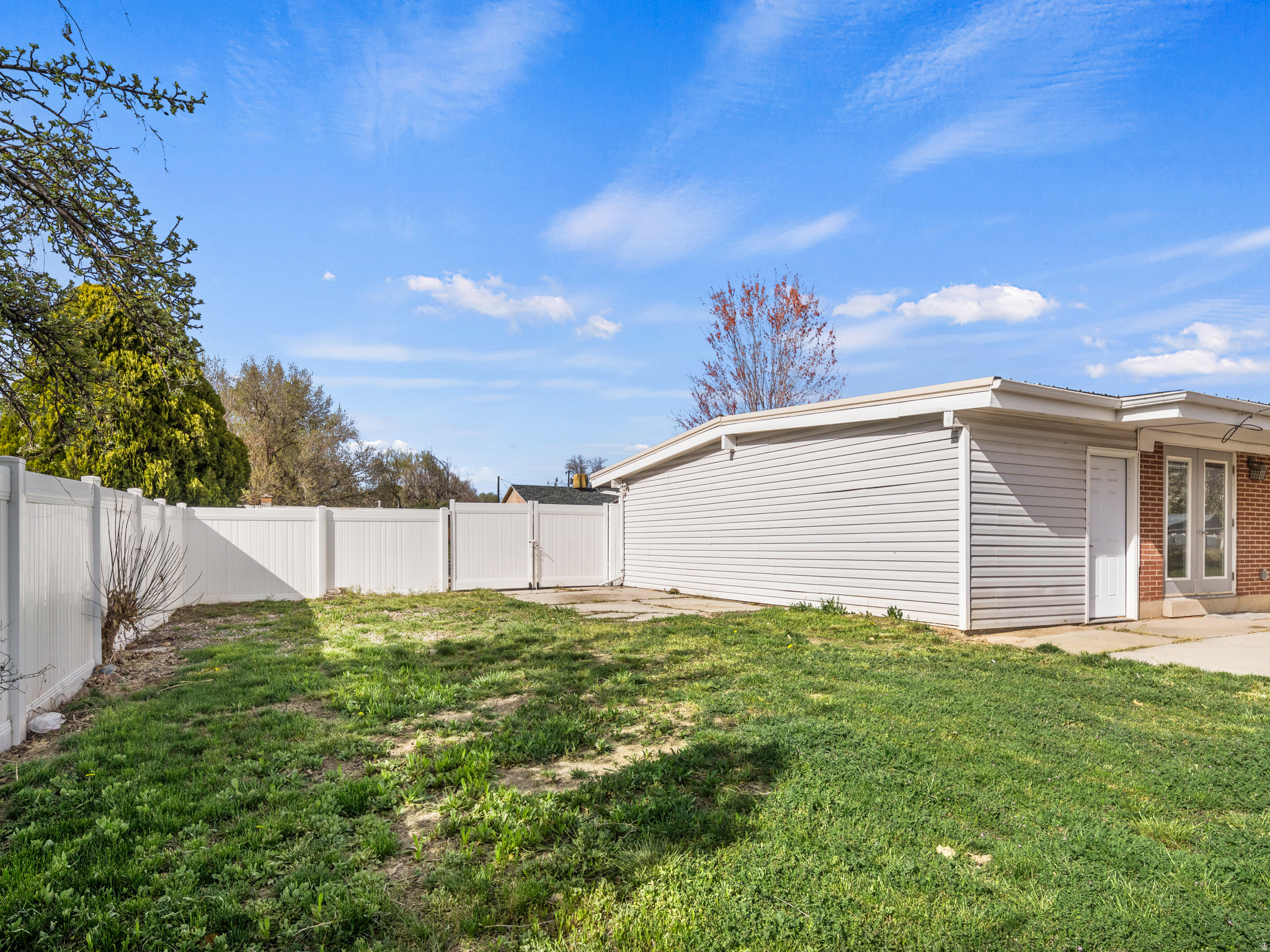 ROSMAIT PARK - Residential