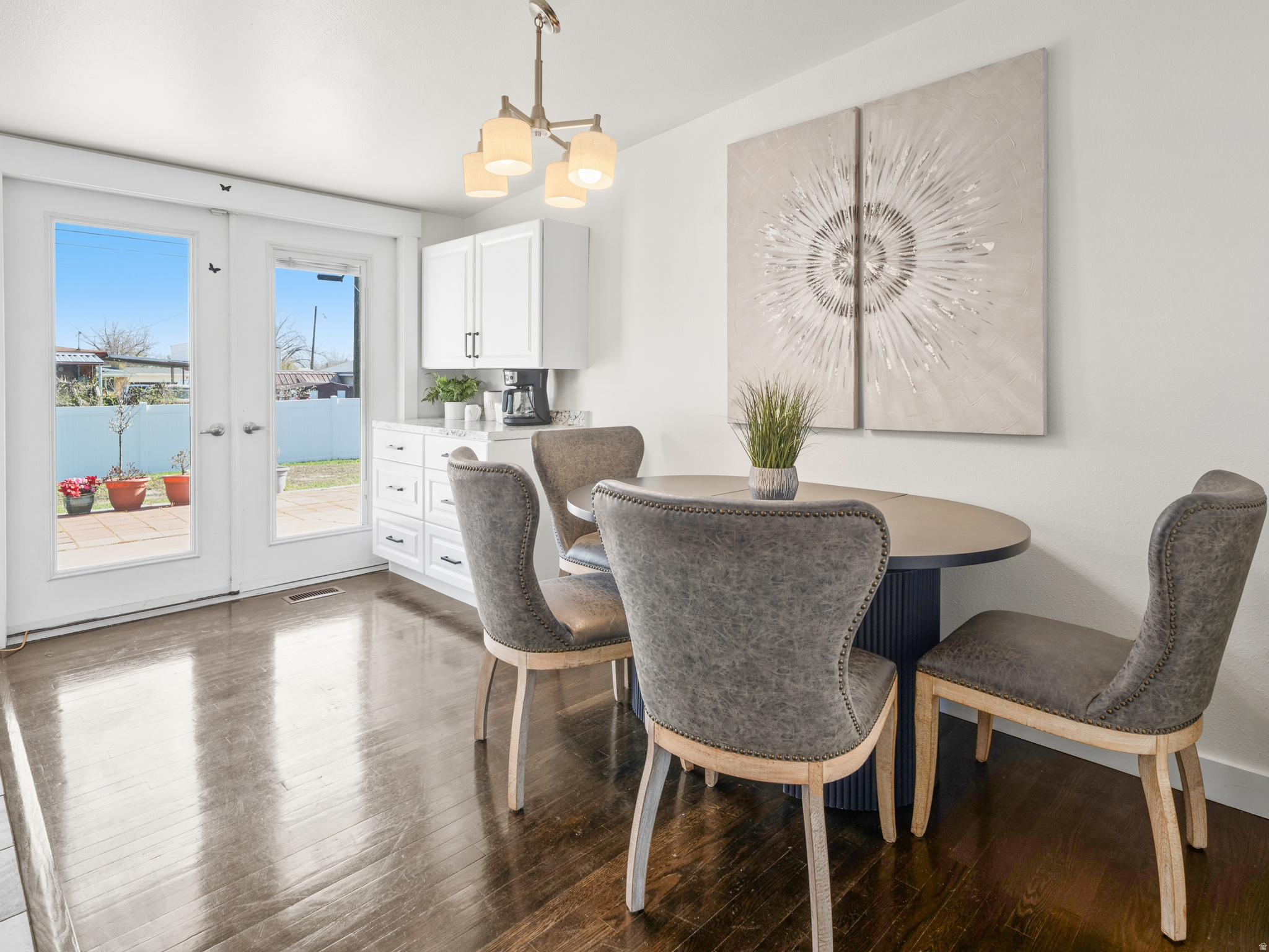 ROSMAIT PARK - Residential