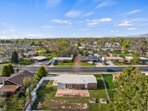 Tiny photo for 586 E WASATCH DR N, Layton, UT 84041 (MLS # 2147013)