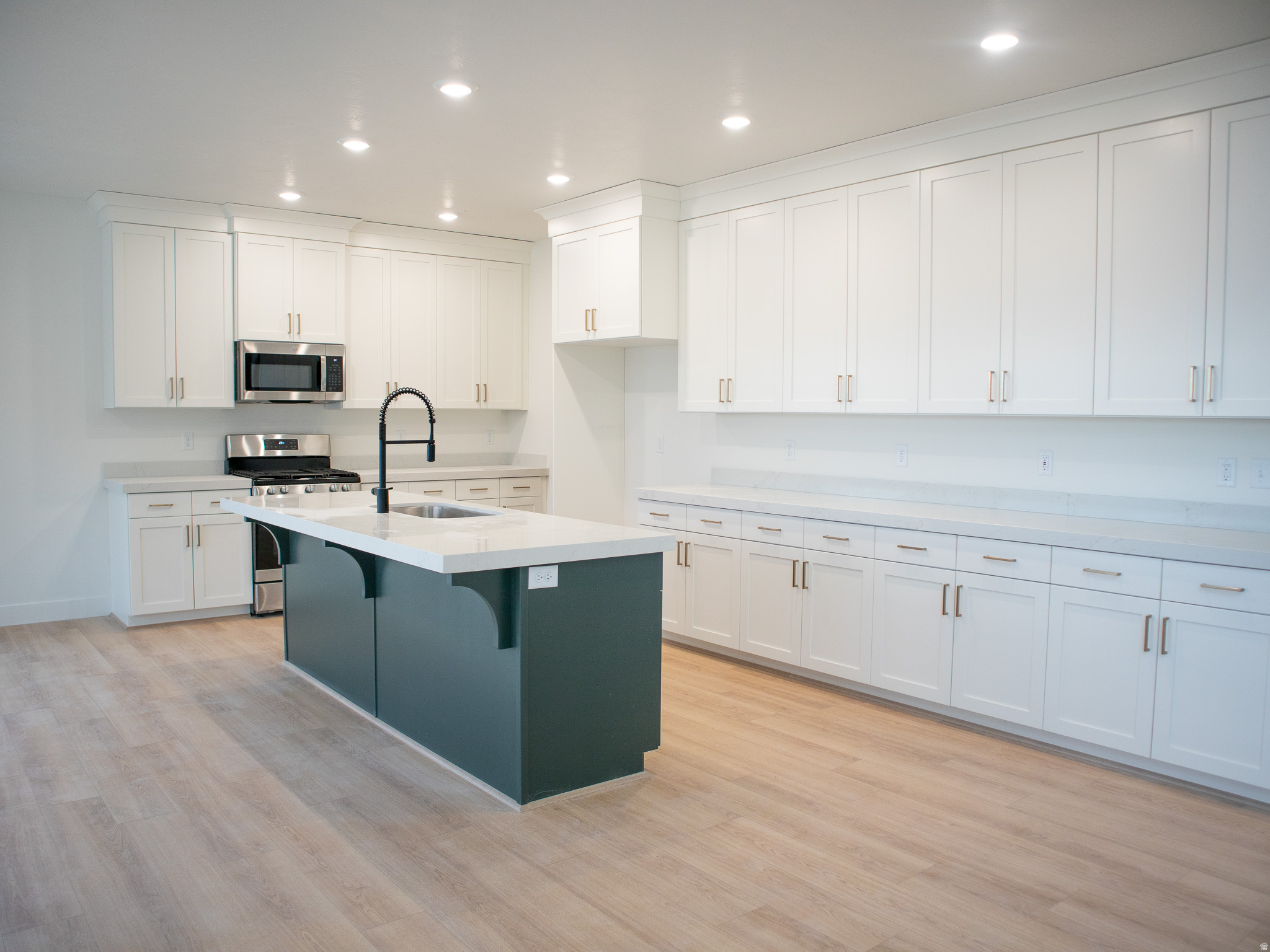 PARKWAY FIELDS SINGLES 2 - Residential